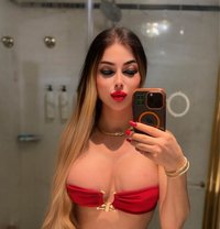 هيفاء عربيةXXl تبادل VVIP - Transsexual escort in İstanbul