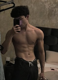 XXLDenizistanbul - Acompañantes masculino in İstanbul Photo 12 of 12