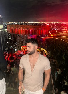 Xxlmass - Male escort in İstanbul Photo 3 of 5