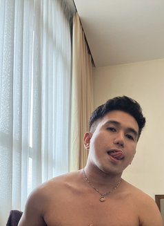 XXX Boy msge with outcall sex - Male escort in Johor Bahru Photo 3 of 6