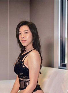 Xxx - puta in Bangkok Photo 3 of 8