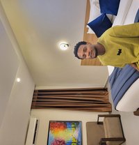 Xxxtopher - Male escort in Accra