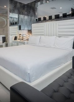 XXXX - escort in Perth Photo 2 of 3