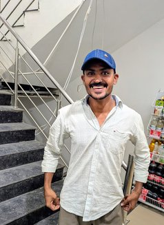 XY - XX - Intérprete masculino de adultos in New Delhi Photo 7 of 10