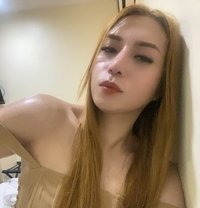 Xyla Crimson - Acompañantes transexual in Manila