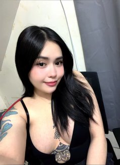 Xylo - Transsexual escort in Manila Photo 8 of 20