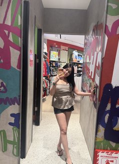 Xylo - Transsexual escort in Manila Photo 18 of 20