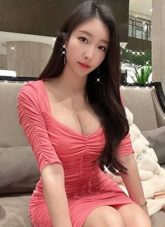 Xyy - escort in Shanghai Photo 1 of 5