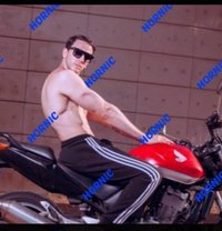 𝗛.𝗼.𝗿.𝗡.𝗶.𝗰, 𝕍𝕀ℙ, 𝟒 𝐂𝐋𝐀𝐒𝐒y - Male escort in Dubai