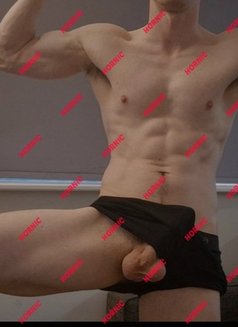 𝗛.𝗼.𝗿.𝗡.𝗶.𝗰, 𝕍𝕀ℙ, 𝟒 𝐂𝐋𝐀𝐒𝐒y - Male escort in Dubai Photo 6 of 6