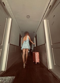 Yaamu - escort in Mumbai Photo 6 of 7