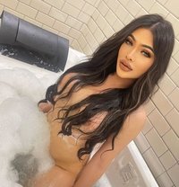 Yada - Transsexual escort in Dubai