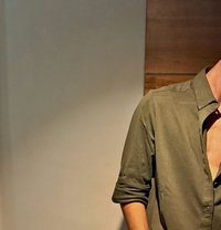 Yadav Raj - Male adult performer in Pune