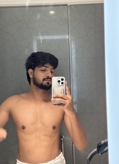 Yadav Top - Male escort in Bangalore Photo 1 of 4