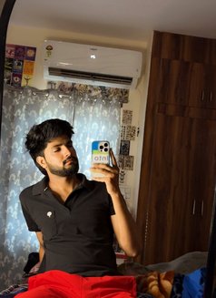 Yadav Top - Male escort in Mumbai Photo 3 of 3