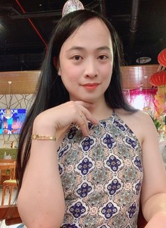 YAEL - Transsexual escort in Manila Photo 11 of 11