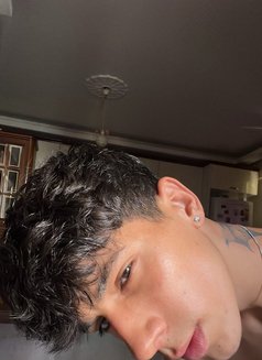 Yağız - Male escort in İstanbul Photo 1 of 8