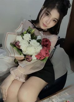 Yahico - escort in Dubai Photo 9 of 12