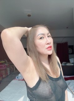 Yahya - puta in Al Manama Photo 16 of 16