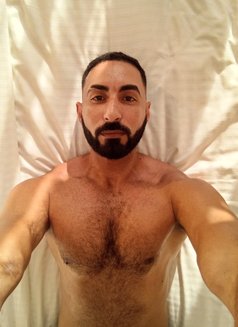 Yako - Male escort in Dubai Photo 8 of 8