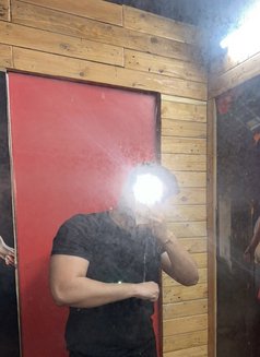Yakshit - Male escort in New Delhi Photo 1 of 3