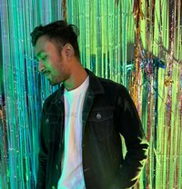 Yalgaar - Male escort in Raipur