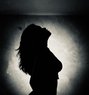 Yalini - escort agency in New Delhi Photo 3 of 4
