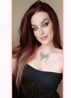 Yamar - Transsexual escort agency in Beirut Photo 22 of 22