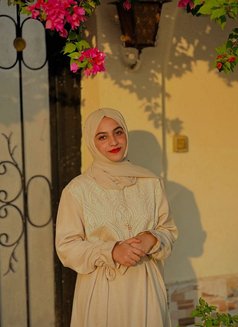 Yamini - escort in Chandigarh Photo 1 of 3