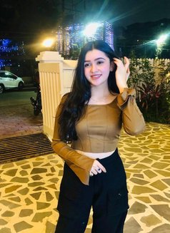 Yamini Escort - escort in Pune Photo 1 of 3