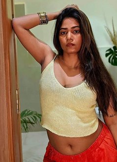 Yamini - escort in Bangalore Photo 2 of 3