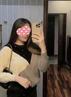 Yamini - escort in Noida Photo 4 of 4