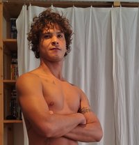 Yan Wergeld - Male escort in Lisbon