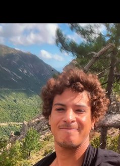 Yan Wergeld - Male escort in Madrid Photo 4 of 4