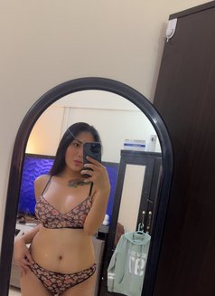Yana - Acompañantes transexual in Yarmouth Photo 9 of 20