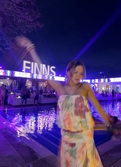 Yana Jenner - Transsexual escort in Bangkok Photo 13 of 19