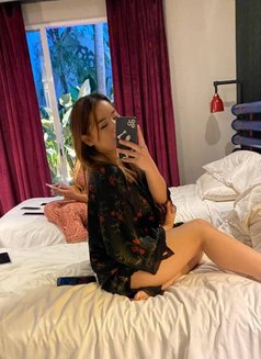 Yana - puta in Kuala Lumpur Photo 5 of 6