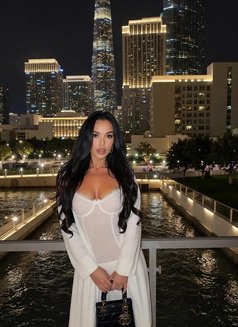 Yana 🤍 - puta in Dubai Photo 7 of 8