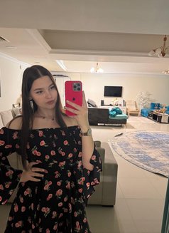 Yana - escort in Jeddah Photo 5 of 7