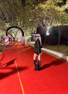 Yana - escort in Mumbai Photo 10 of 13