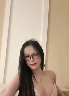 Yanin Good Ladyboy - Transsexual escort in Dubai Photo 7 of 9