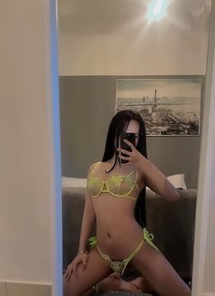 Yanin Good Ladyboy - Transsexual escort in Dubai Photo 6 of 6
