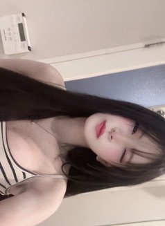 Yanin New Ladyboy - Intérprete transexual de adultos in Bangkok Photo 6 of 6