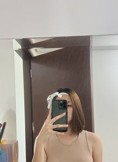 Kim “Cam, Meet, Contents” - escort in Manila Photo 4 of 7