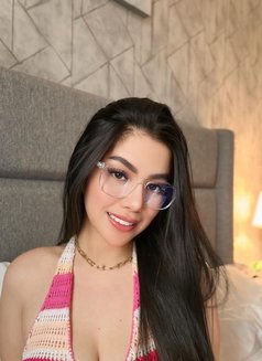 Yanma - escort in Doha Photo 5 of 5