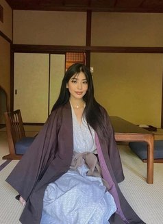 Yanna Eun - puta in Osaka Photo 3 of 7