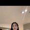 Yanna Kim - puta in Manila Photo 1 of 8