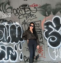 Yanna Kim - escort in Manila