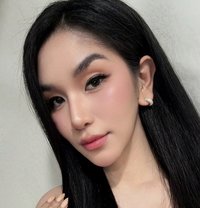 Yanna Kim - escort in Manila Photo 7 of 10