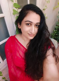 Yanvi - escort in Mumbai Photo 1 of 1